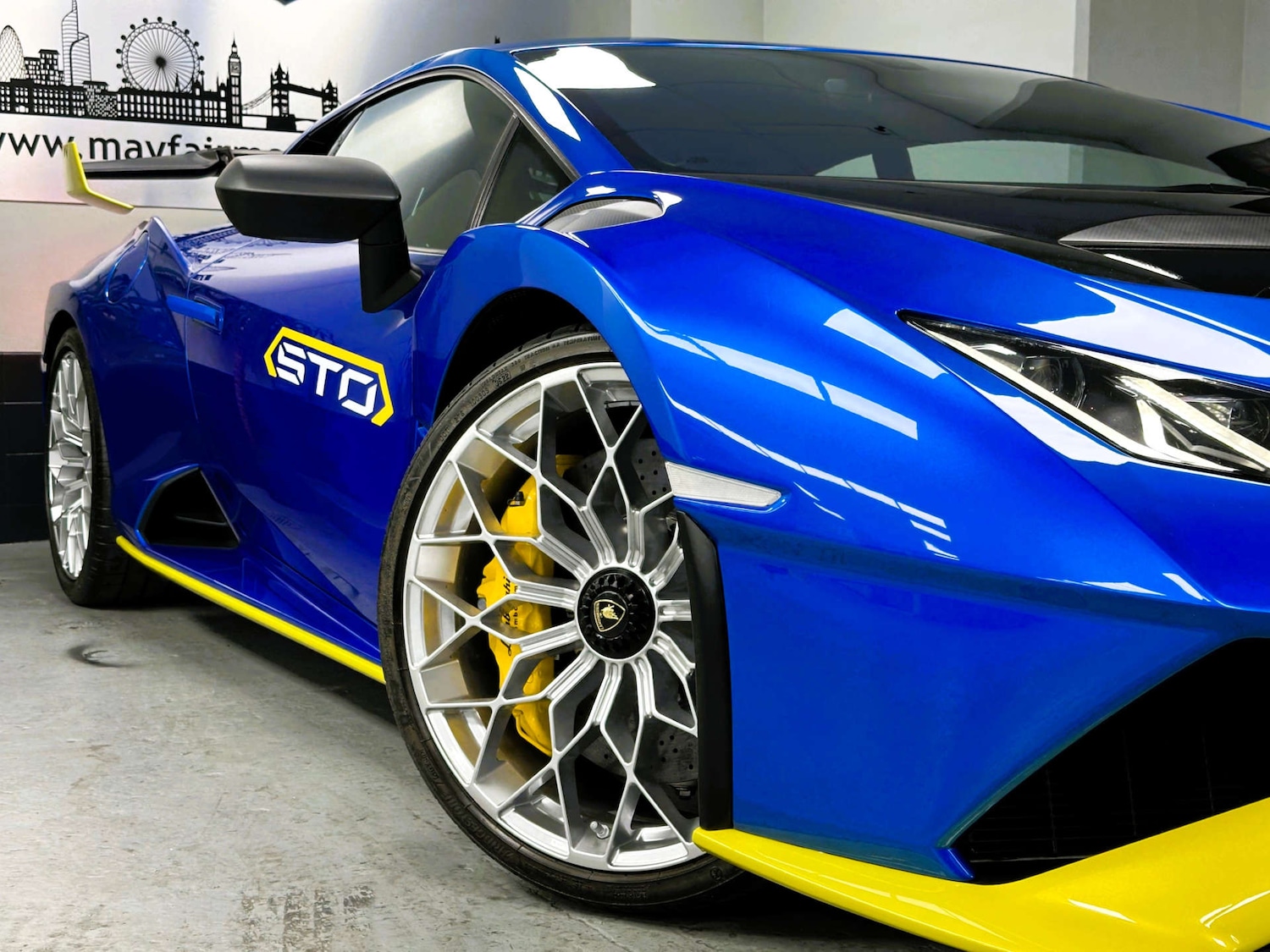 Used Lamborghini Huracan 2023 for sale - 76830191: Photo 34