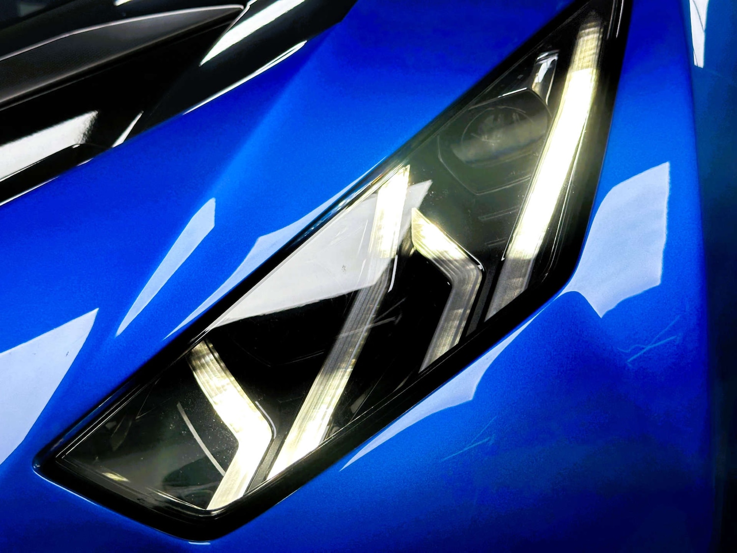 Used Lamborghini Huracan 2023 for sale - 76830191: Photo 49