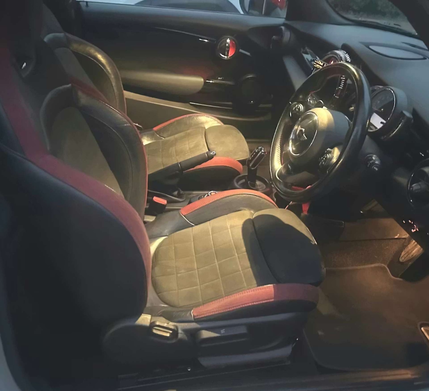 Used MINI Hatch 2018 for sale - 77946374: Photo 6