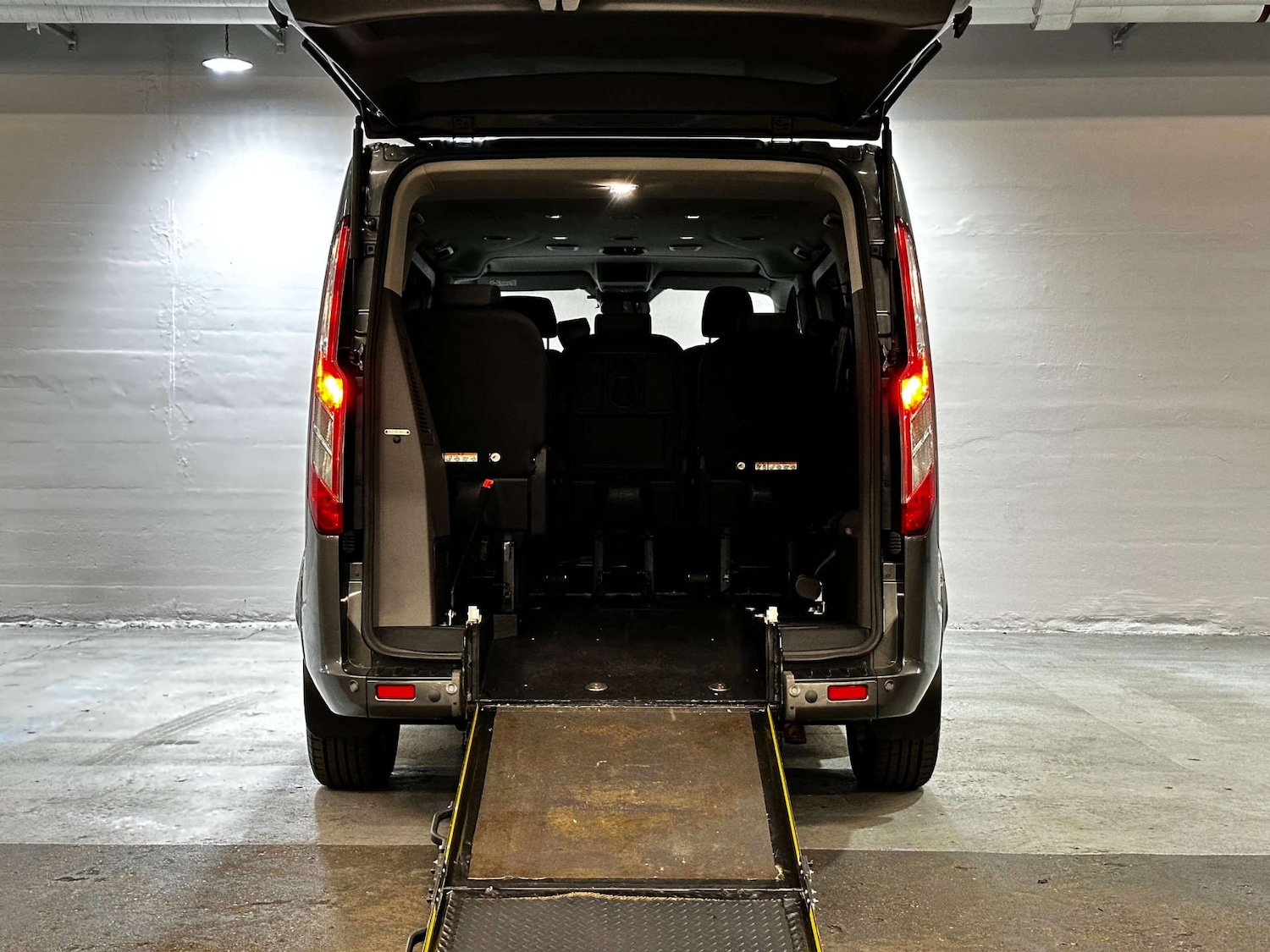 Used Ford Tourneo Custom 2018 for sale - 78039643: Photo 15