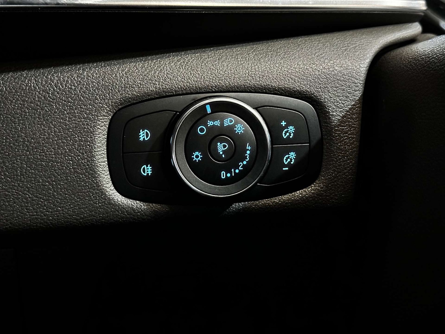 Used Ford Tourneo Custom 2018 for sale - 78039643: Photo 37