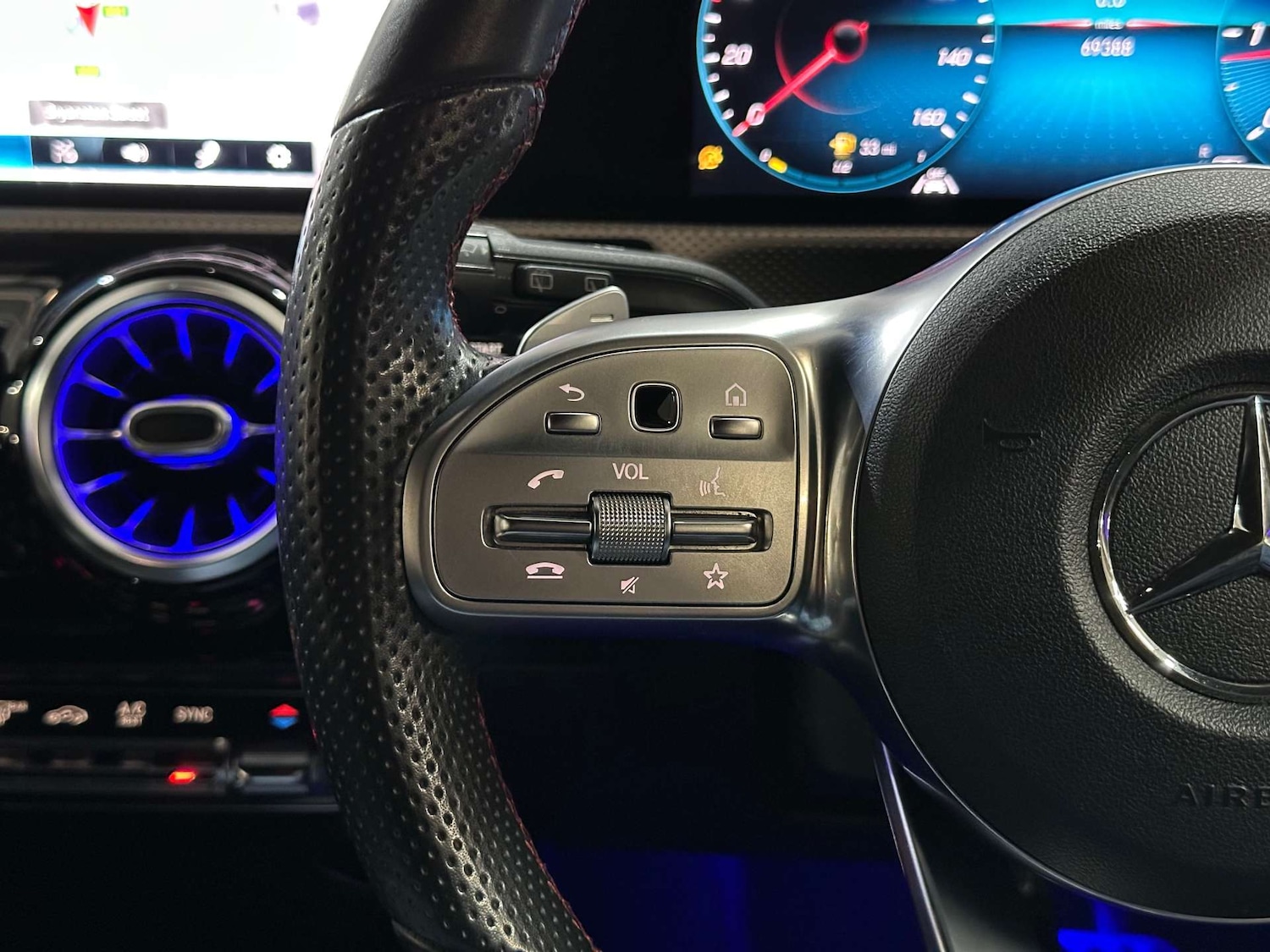 Used Mercedes-Benz A-Class 2019 for sale - 76971058: Photo 31