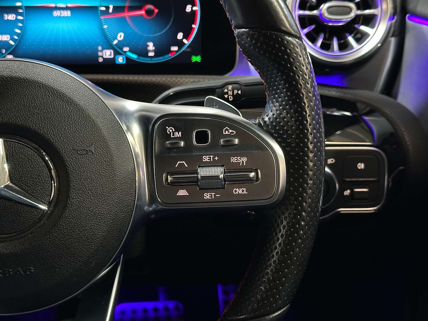 Used Mercedes-Benz A-Class 2019 for sale - 76971058: Photo 32