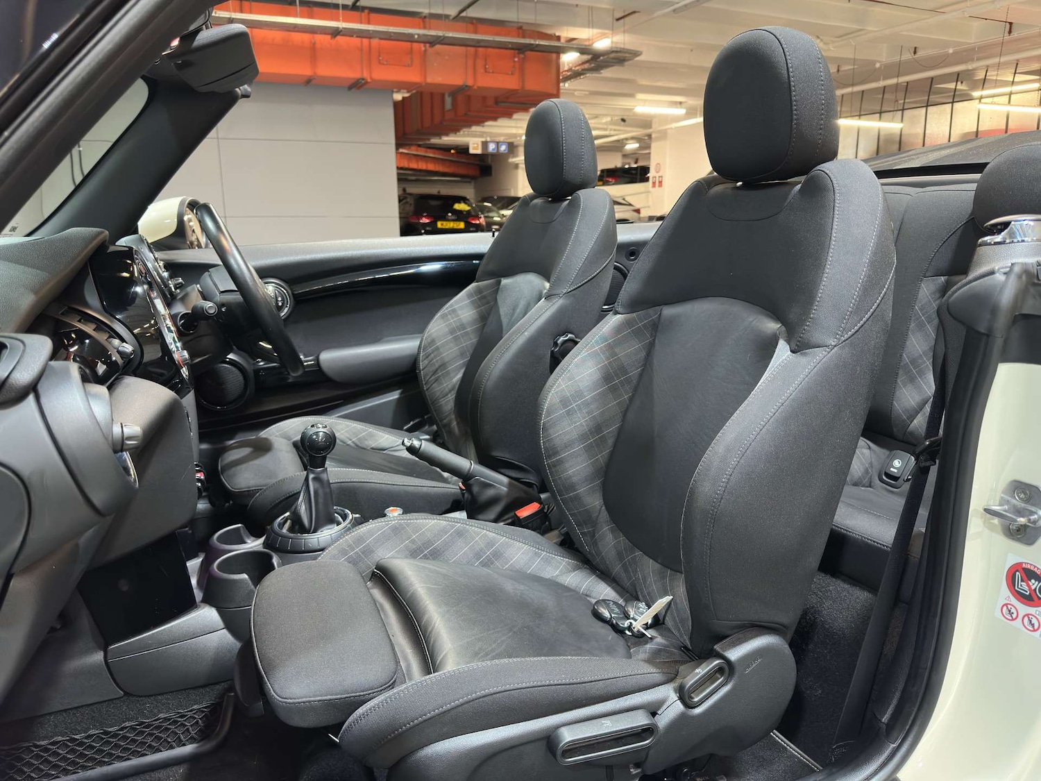 Used MINI Convertible 2016 for sale - 77049110: Photo 23