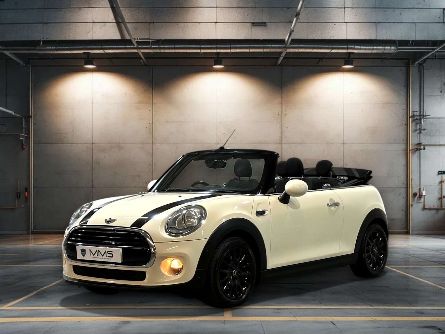 Used MINI Convertible 2016 for sale - 77049110: Photo 4