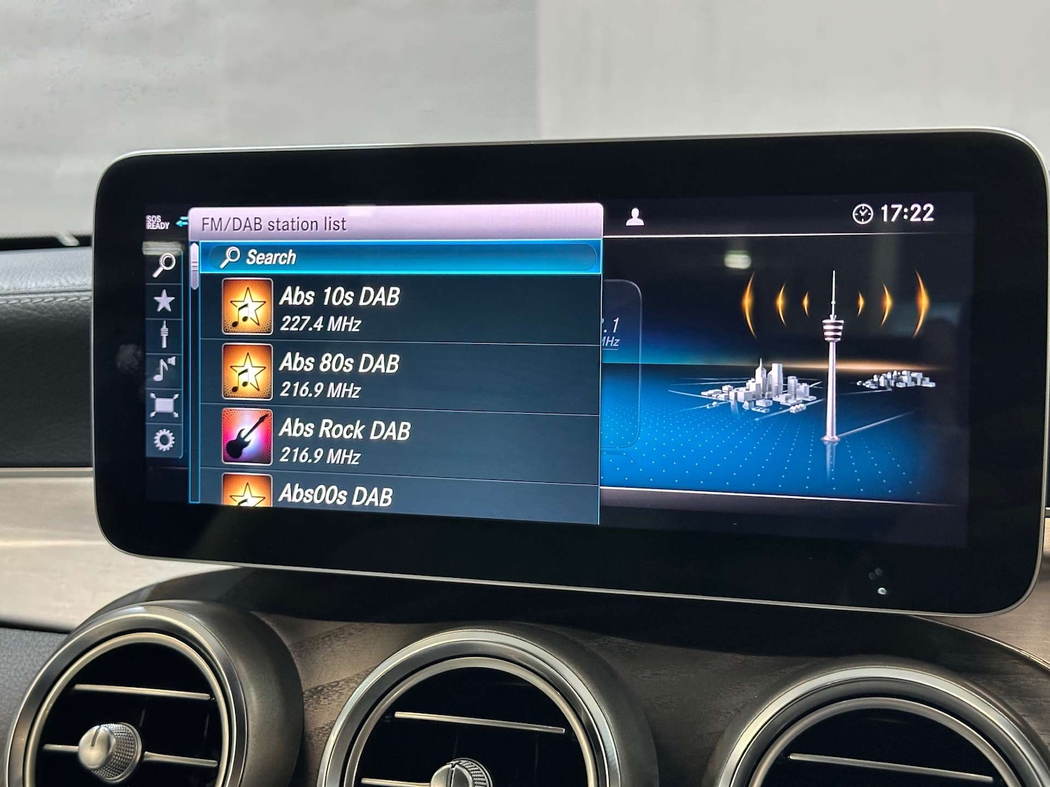 Used Mercedes-Benz C Class 2018 for sale - 76830141: Photo 30