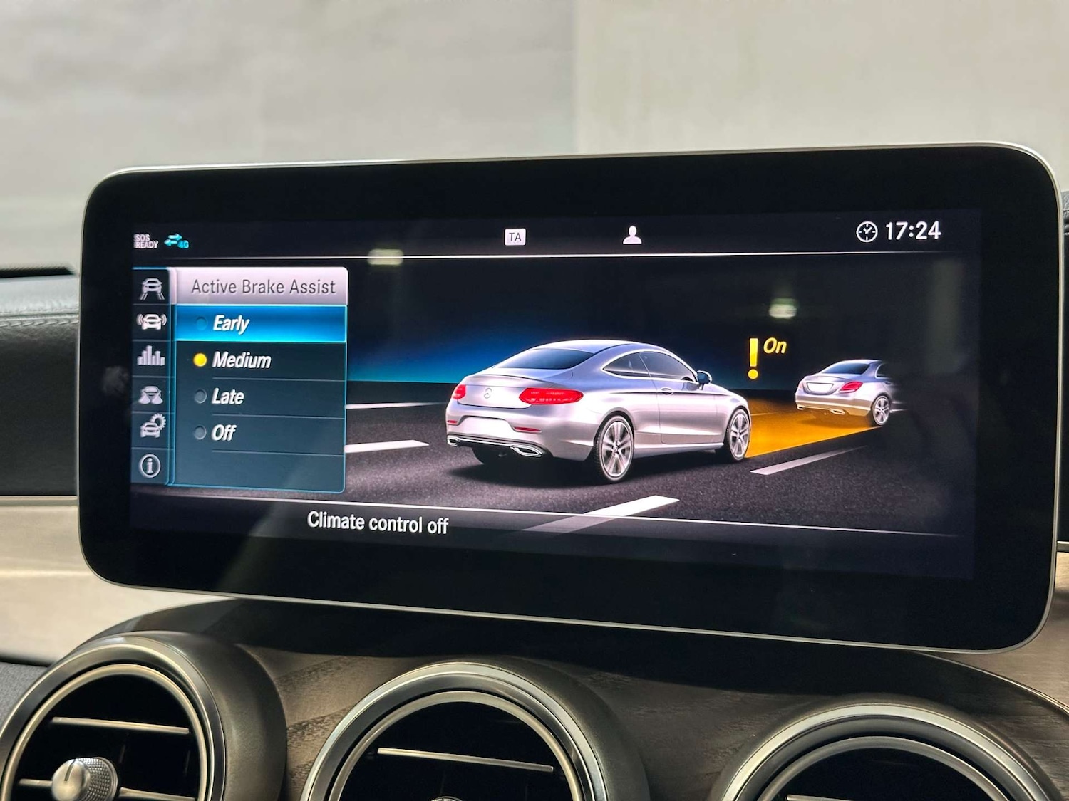 Used Mercedes-Benz C Class 2018 for sale - 76830141: Photo 31