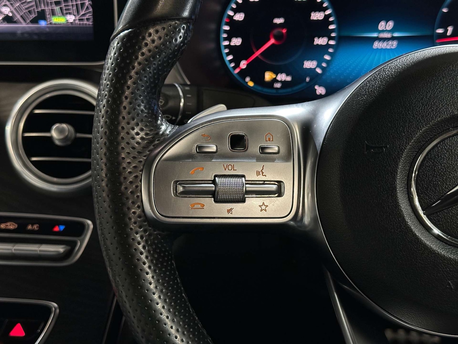 Used Mercedes-Benz C Class 2018 for sale - 76830141: Photo 35