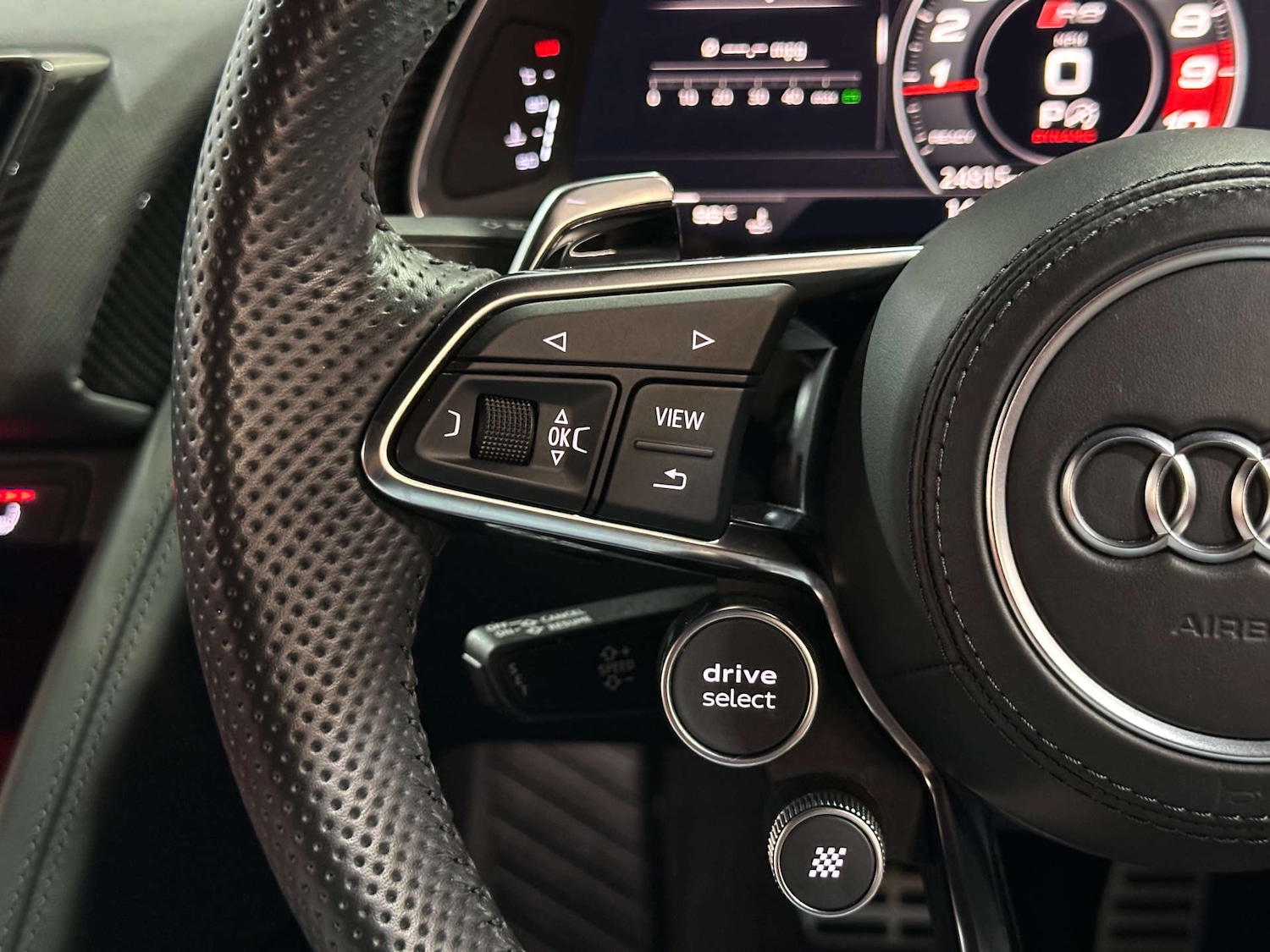 Used Audi R8 2020 for sale - 76830173: Photo 23