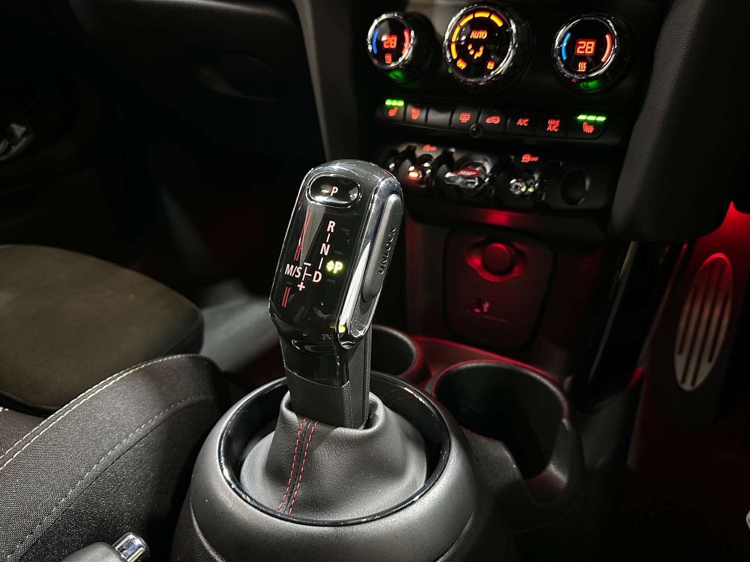 Used MINI Hatch 2020 for sale - 76829921: Photo 36