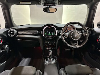 Used MINI Hatch 2020 for sale - 76829921: Photo