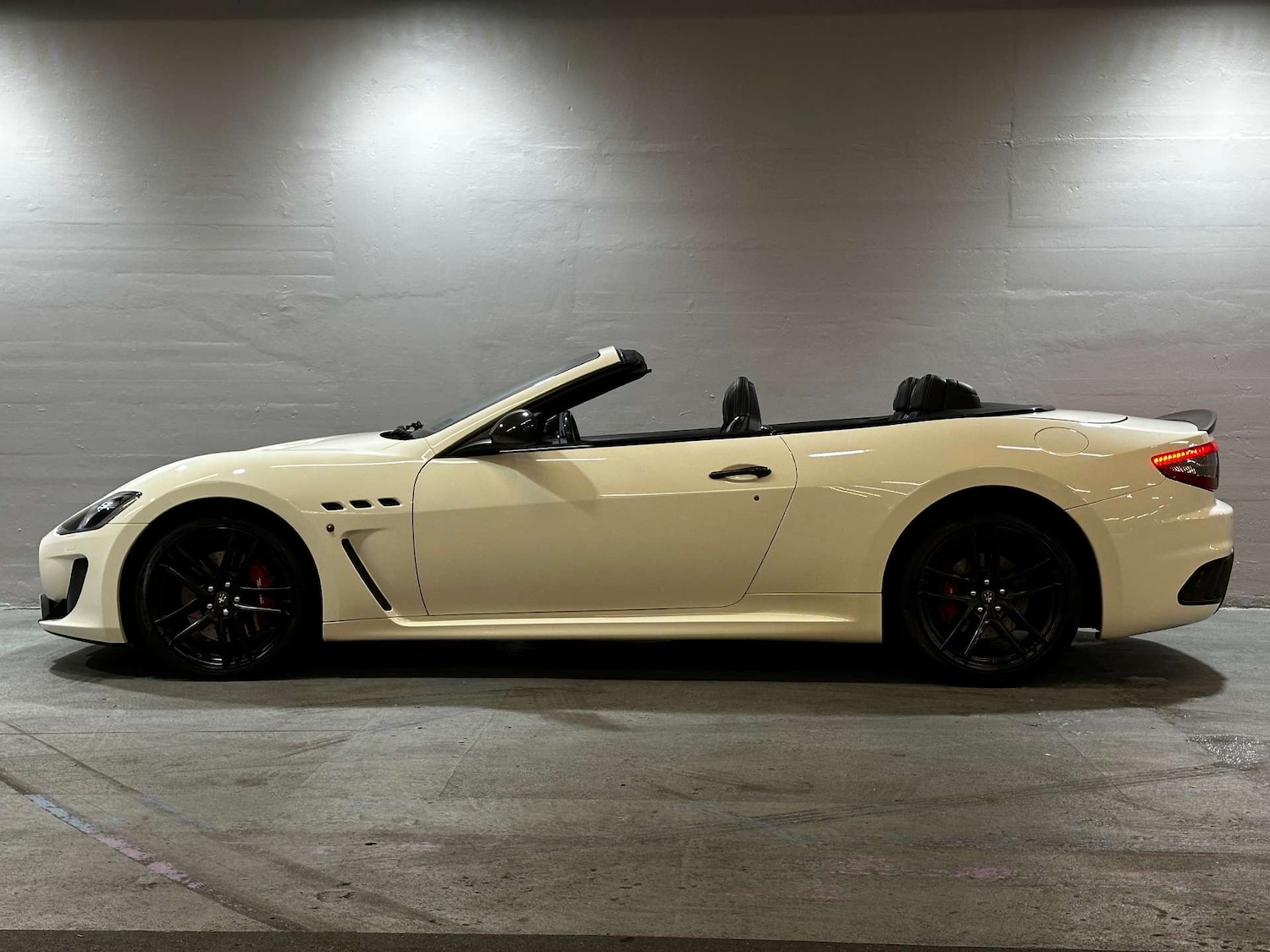 Used Maserati GranCabrio 2017 for sale - 77531850: Photo 10