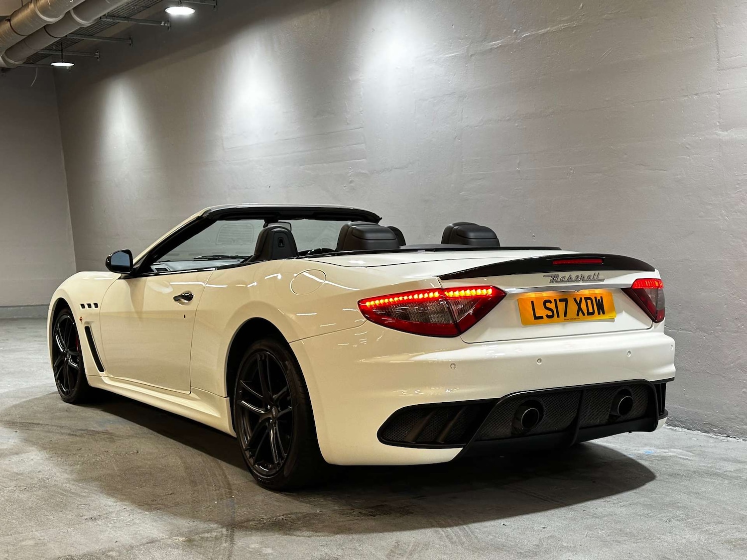 Used Maserati GranCabrio 2017 for sale - 77531850: Photo 14