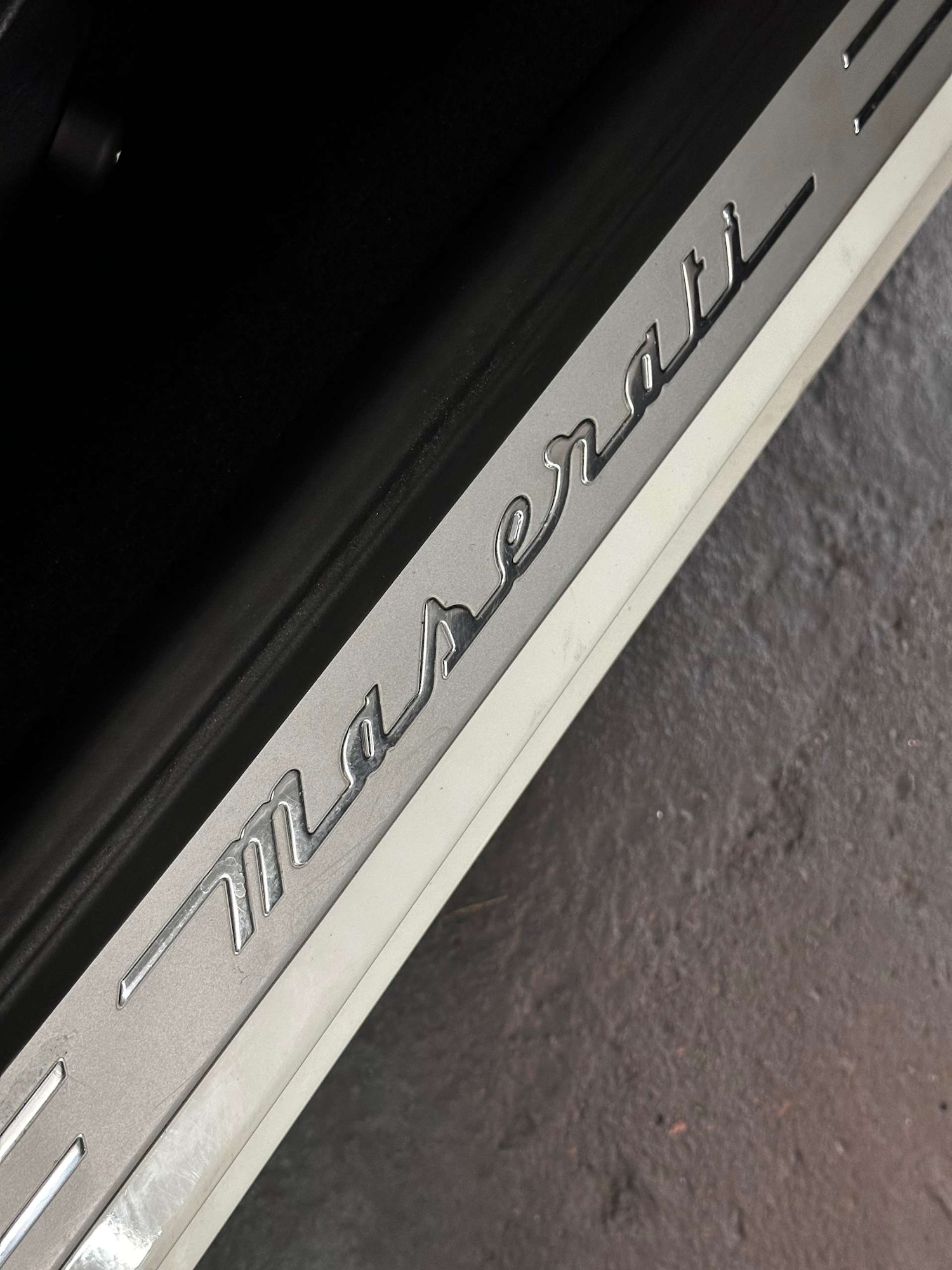 Used Maserati GranCabrio 2017 for sale - 77531850: Photo 41