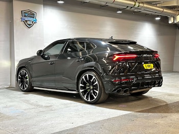 Used Lamborghini Urus 2021 for sale - 79470677: Photo