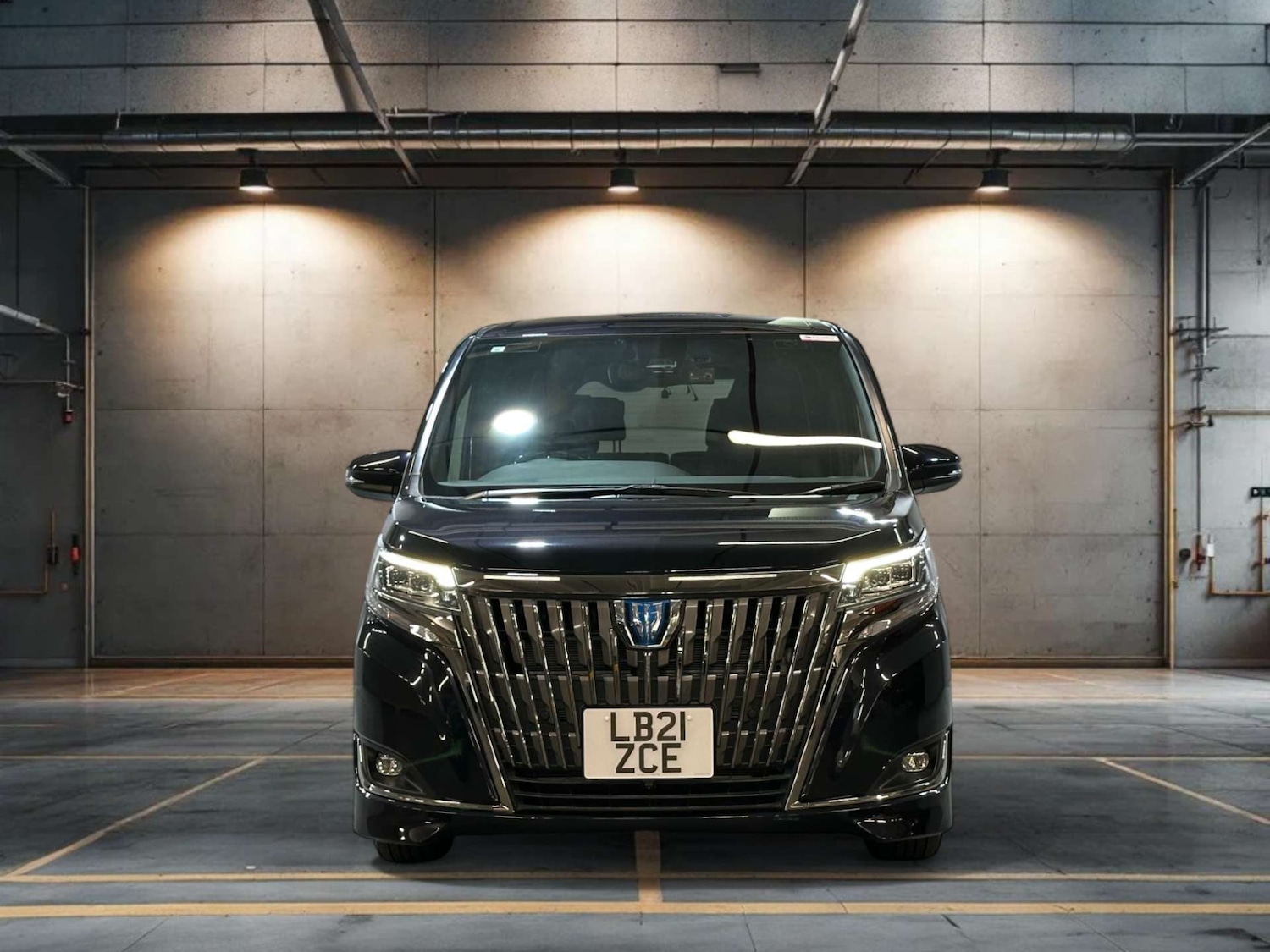 Used Toyota Noah 2025 for sale - 76830145: Photo 12