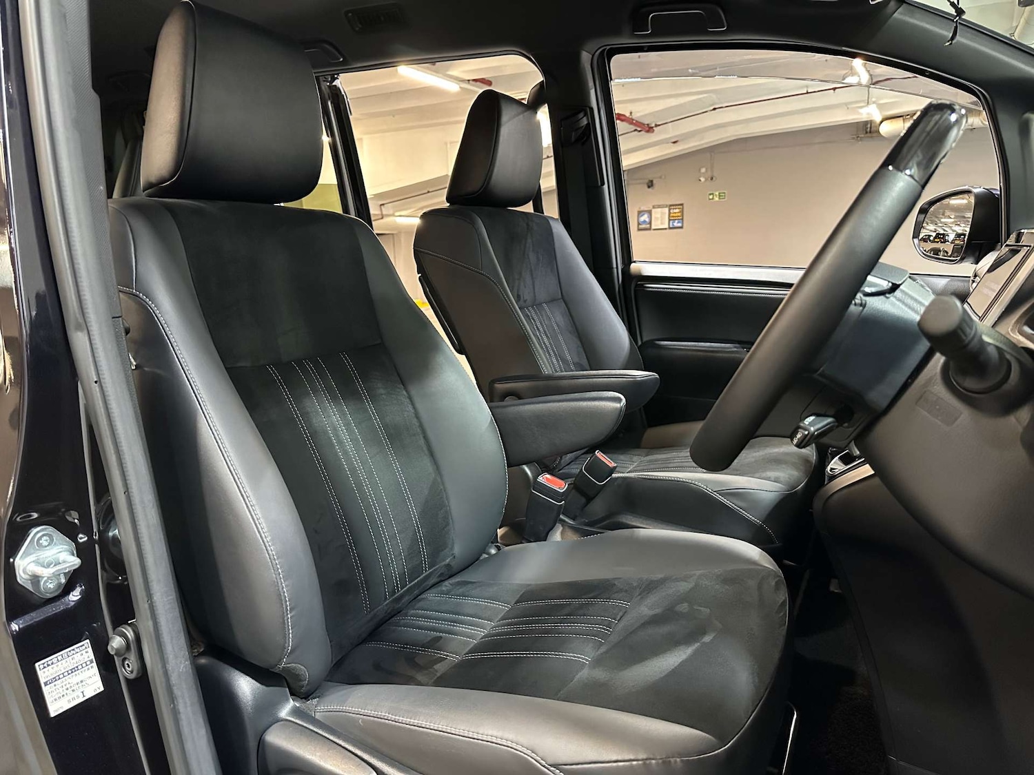 Used Toyota Noah 2025 for sale - 76830145: Photo 18