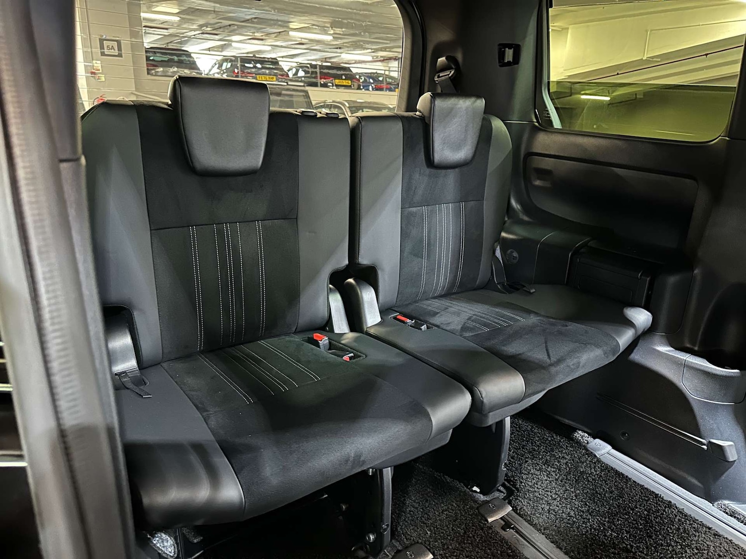 Used Toyota Noah 2025 for sale - 76830145: Photo 22