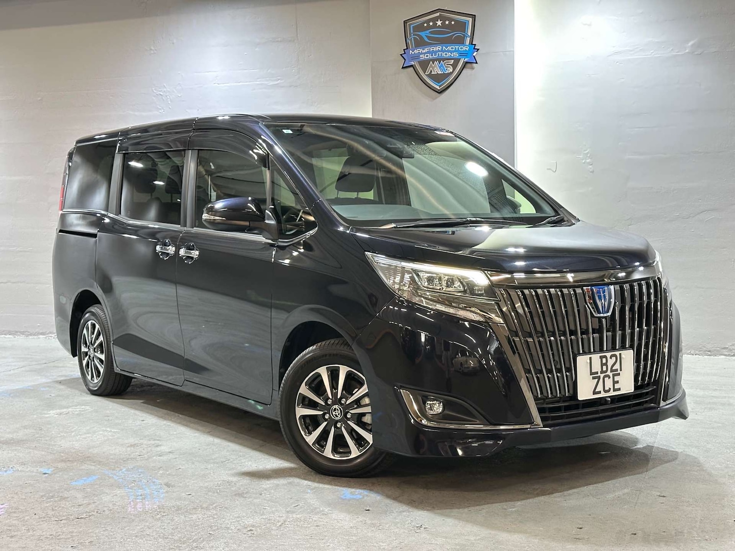 Used Toyota Noah 2025 for sale - 76830145: Photo 37