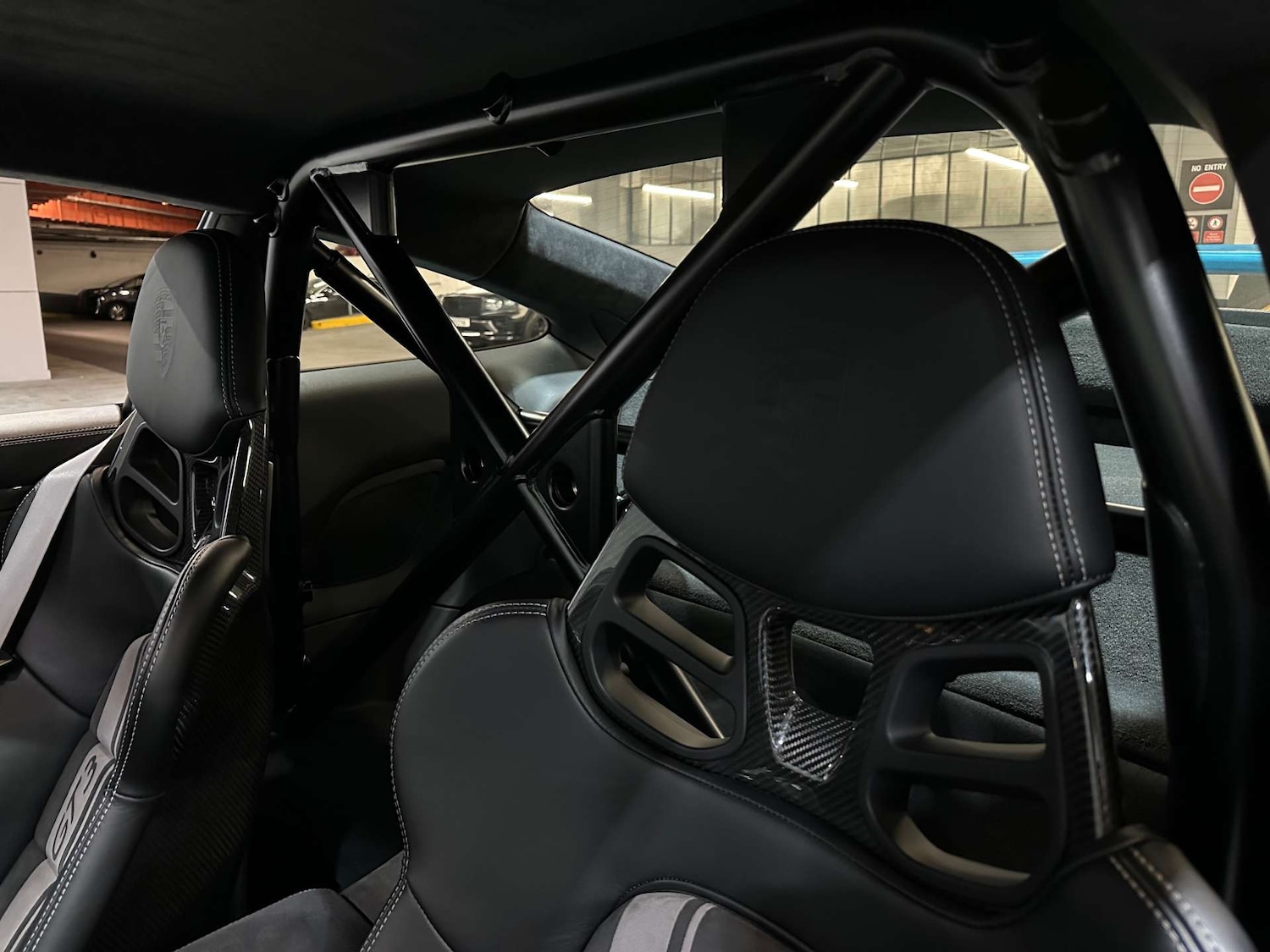 Used Porsche 911 2017 for sale - 76830181: Photo 16