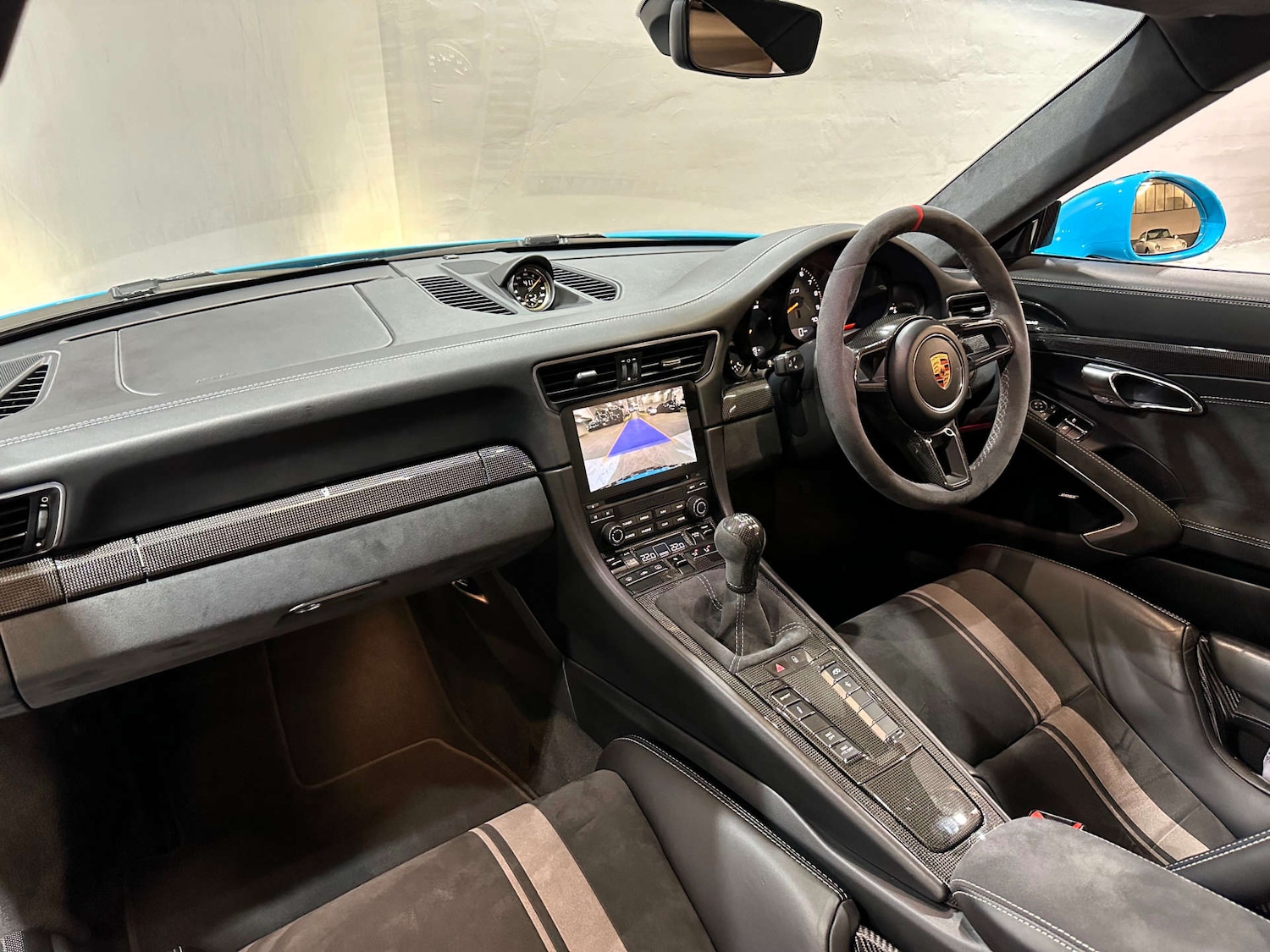 Used Porsche 911 2017 for sale - 76830181: Photo 3