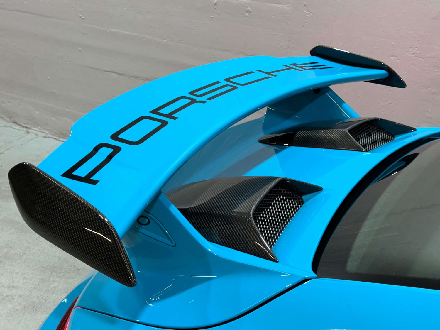 Used Porsche 911 2017 for sale - 76830181: Photo 39