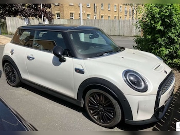 Used MINI Hatch 2022 for sale - 78827832: Photo