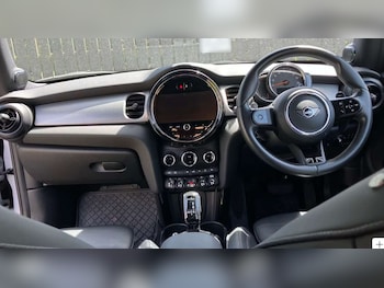 Used MINI Hatch 2022 for sale - 78827832: Photo