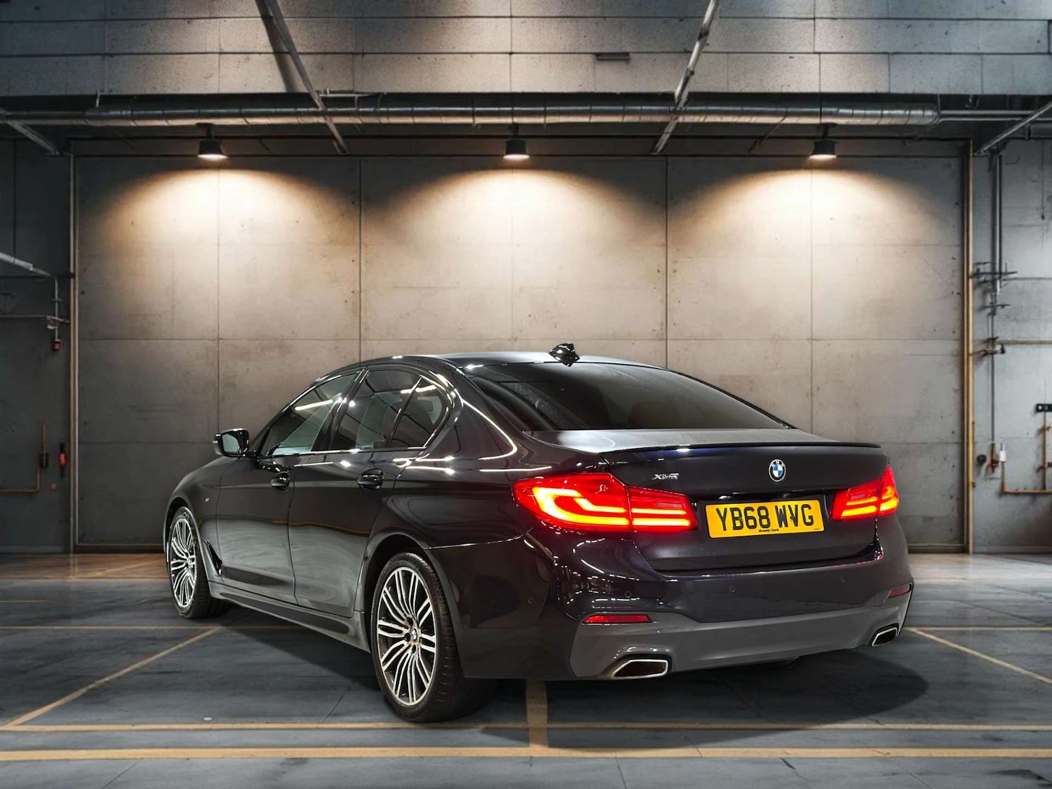 Used BMW 5 Series 2018 for sale - 77272757: Photo 11