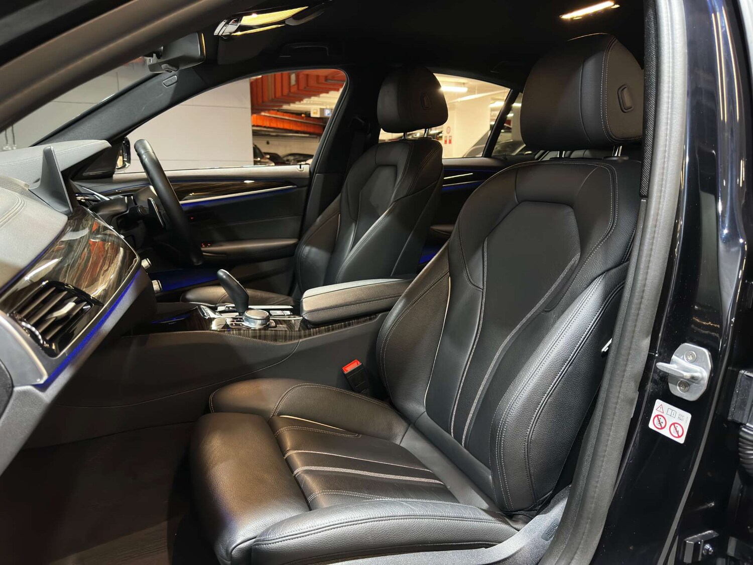 Used BMW 5 Series 2018 for sale - 77272757: Photo 17