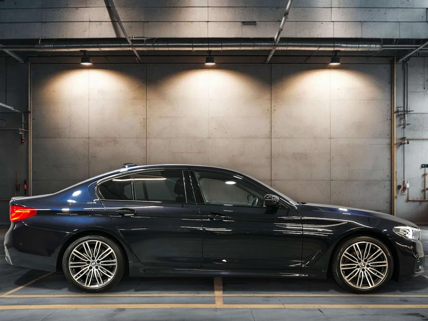 Used BMW 5 Series 2018 for sale - 77272757: Photo 8