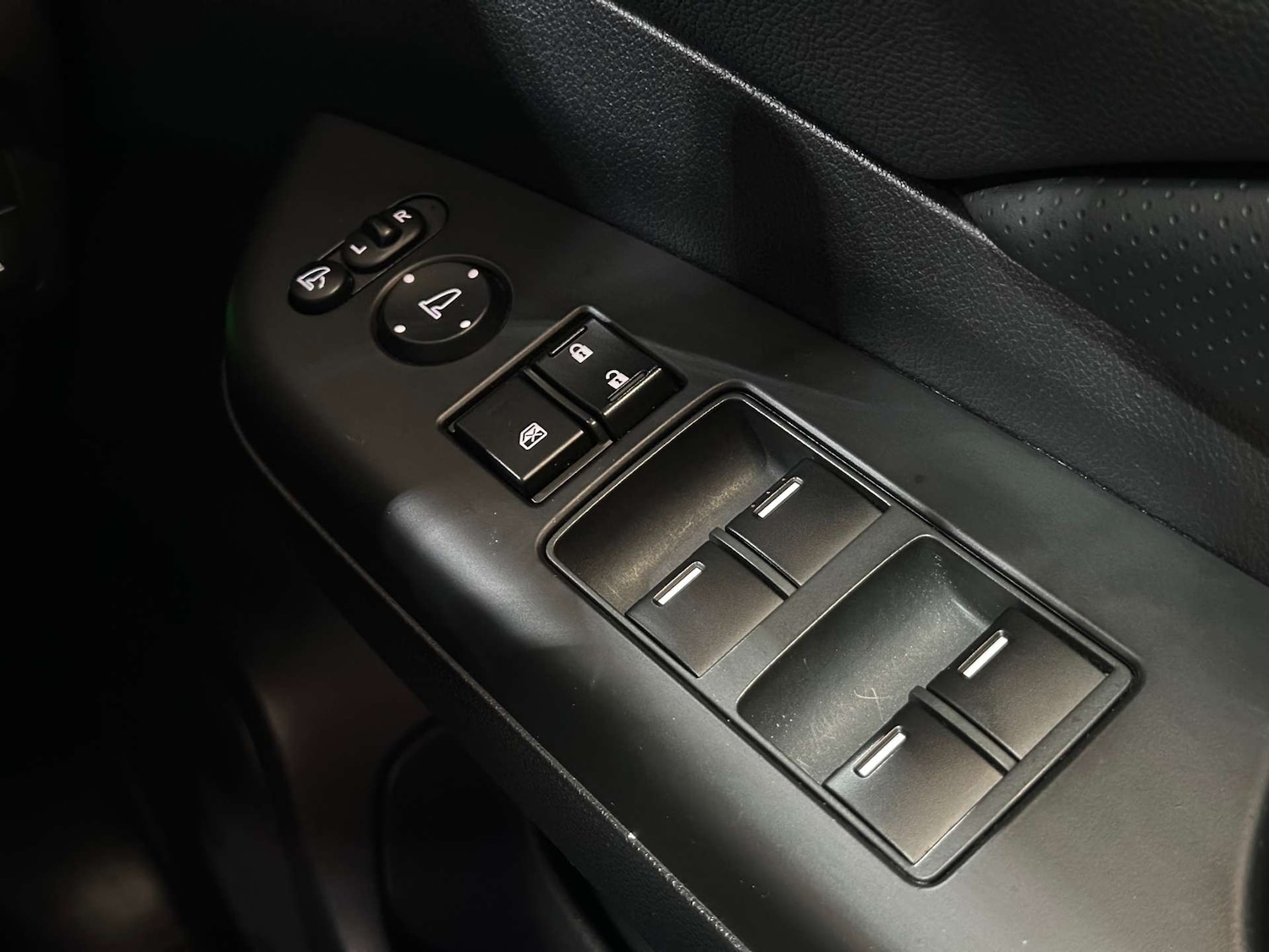 Used Honda CR-V 2012 for sale - 76830056: Photo 33