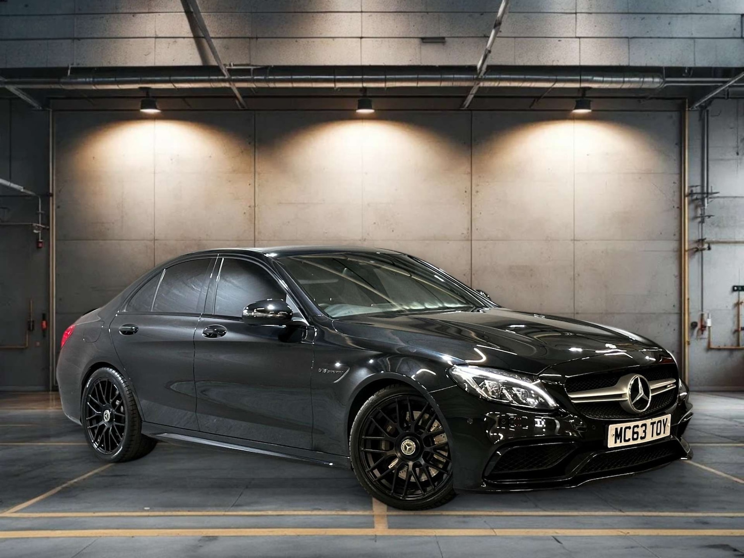 Used Mercedes-Benz C Class 2016 for sale - 77545009: Photo 2