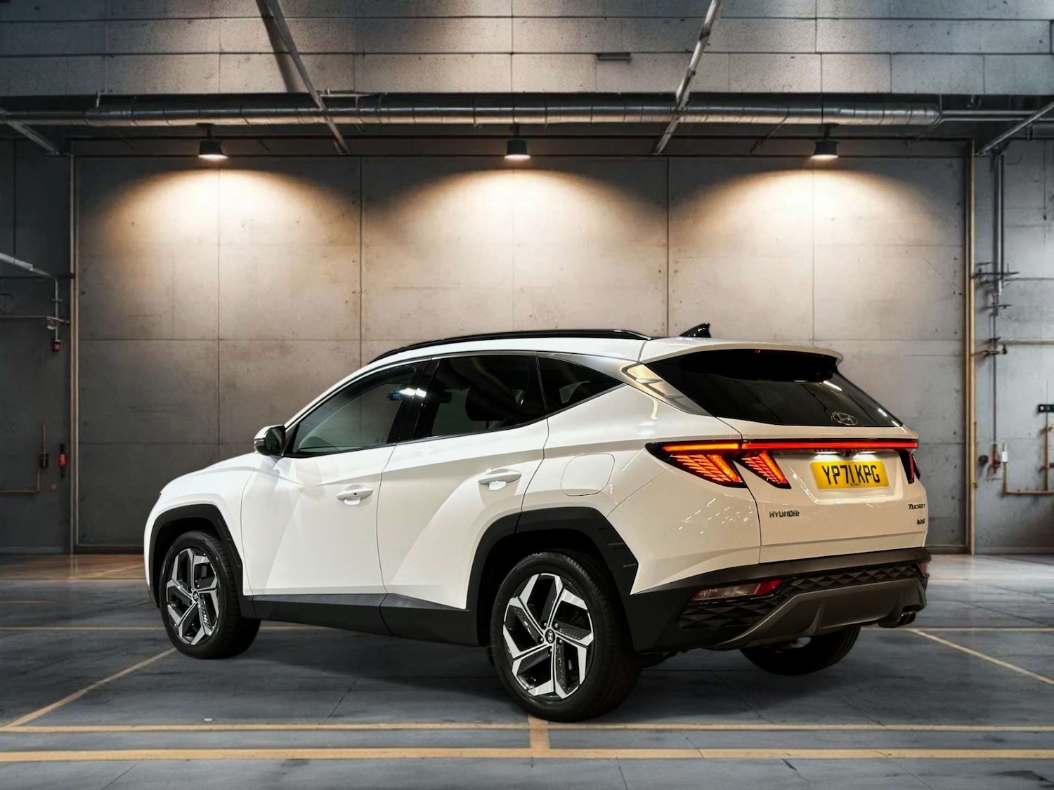 Used Hyundai TUCSON 2021 for sale - 76830168: Photo 4