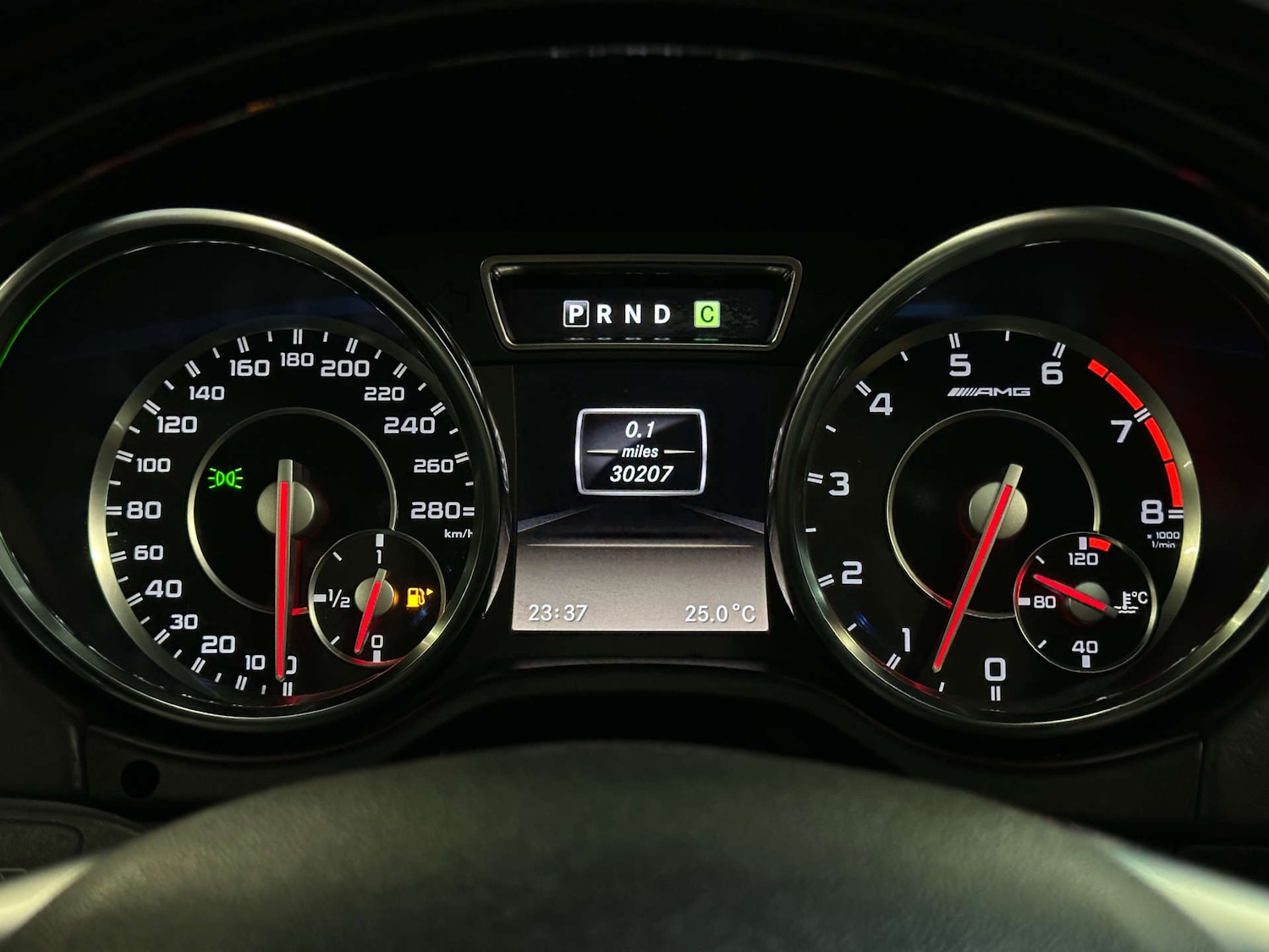 Used Mercedes-Benz G Class 2015 for sale - 76829954: Photo 23