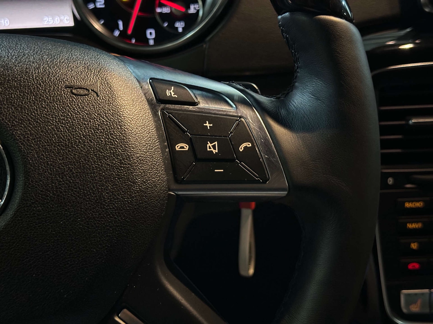 Used Mercedes-Benz G Class 2015 for sale - 76829954: Photo 31