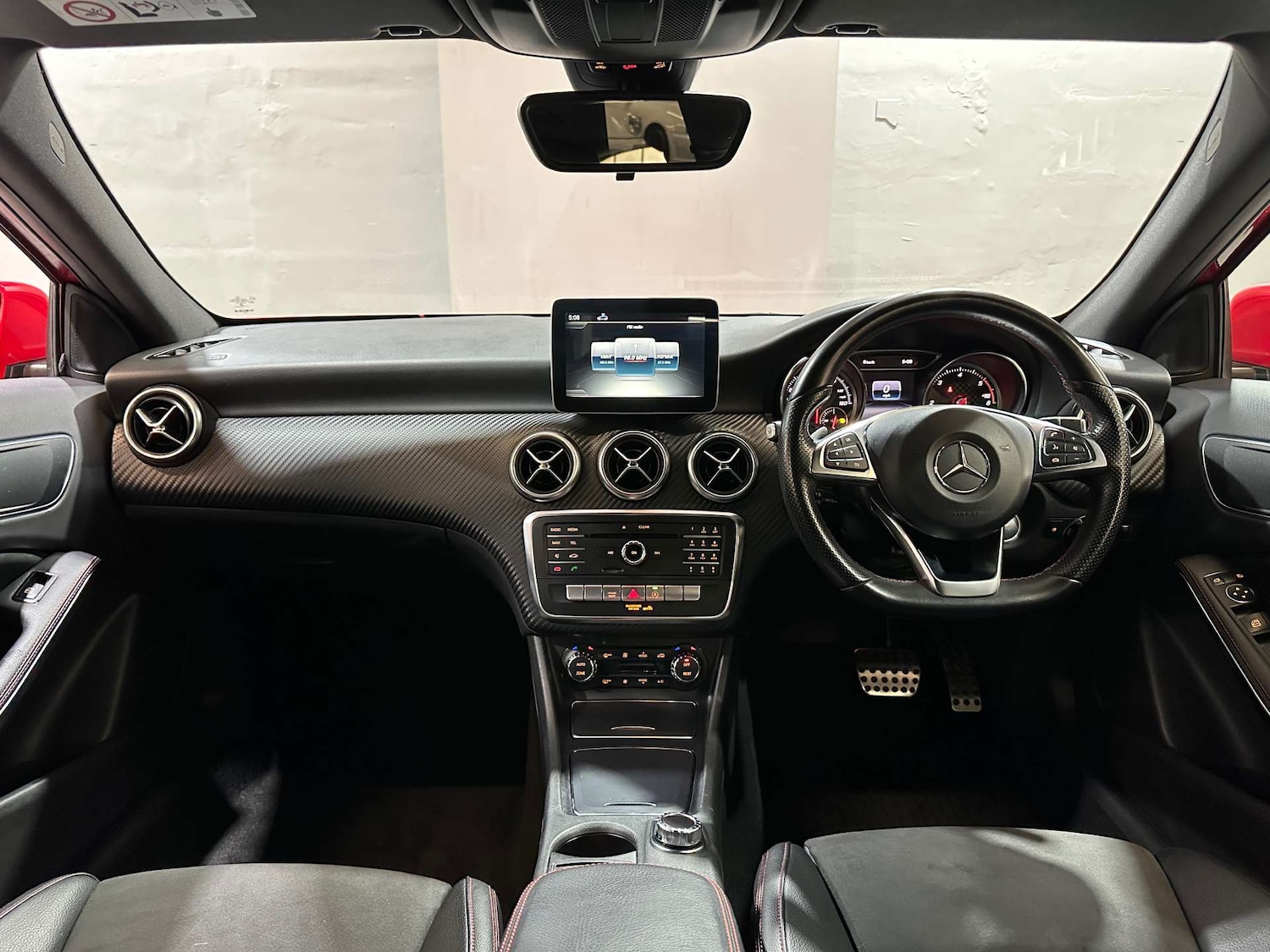 Used Mercedes-Benz A-Class 2018 for sale - 76829912: Photo 3