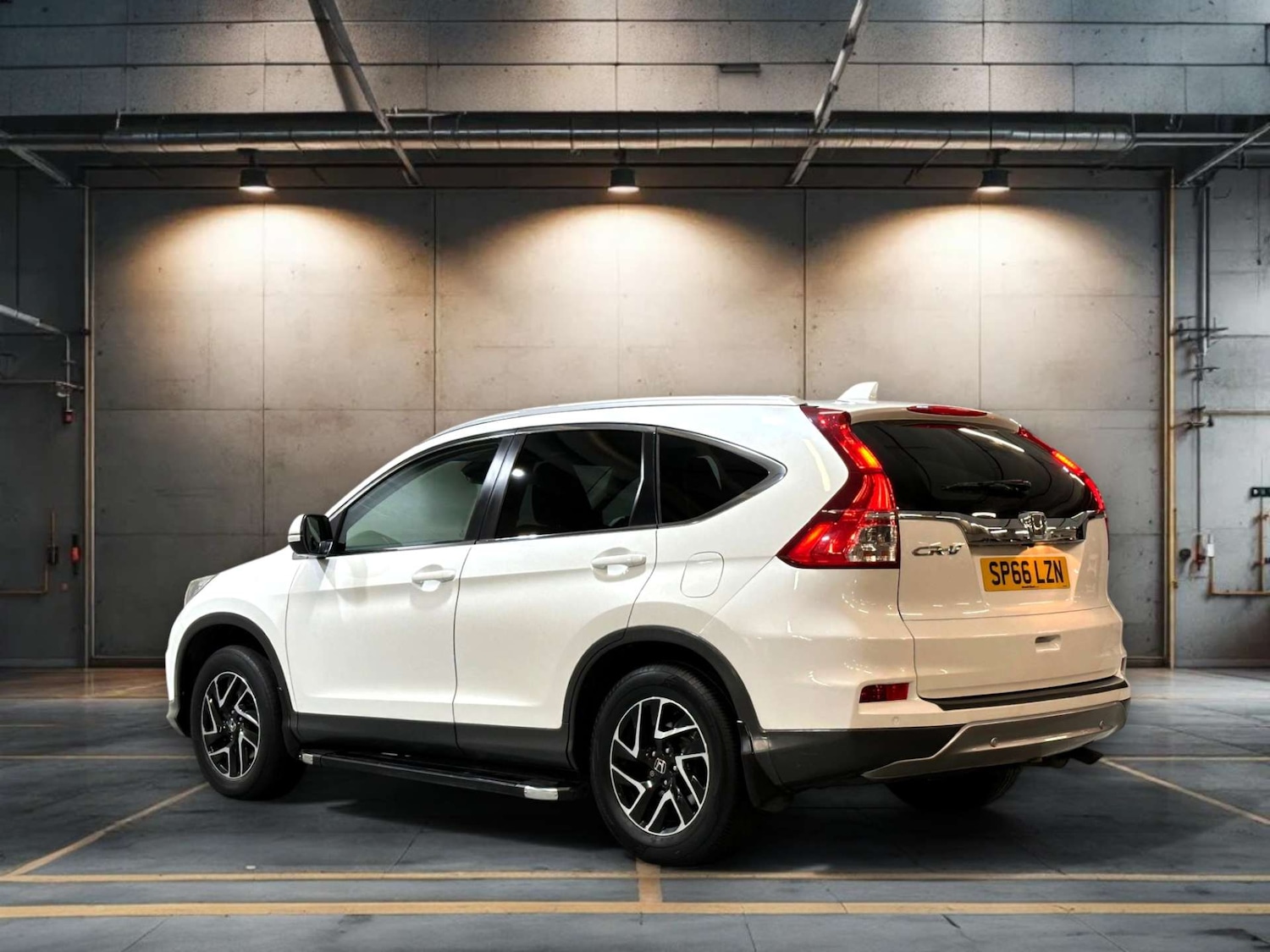 Used Honda CR-V 2016 for sale - 76830043: Photo 3