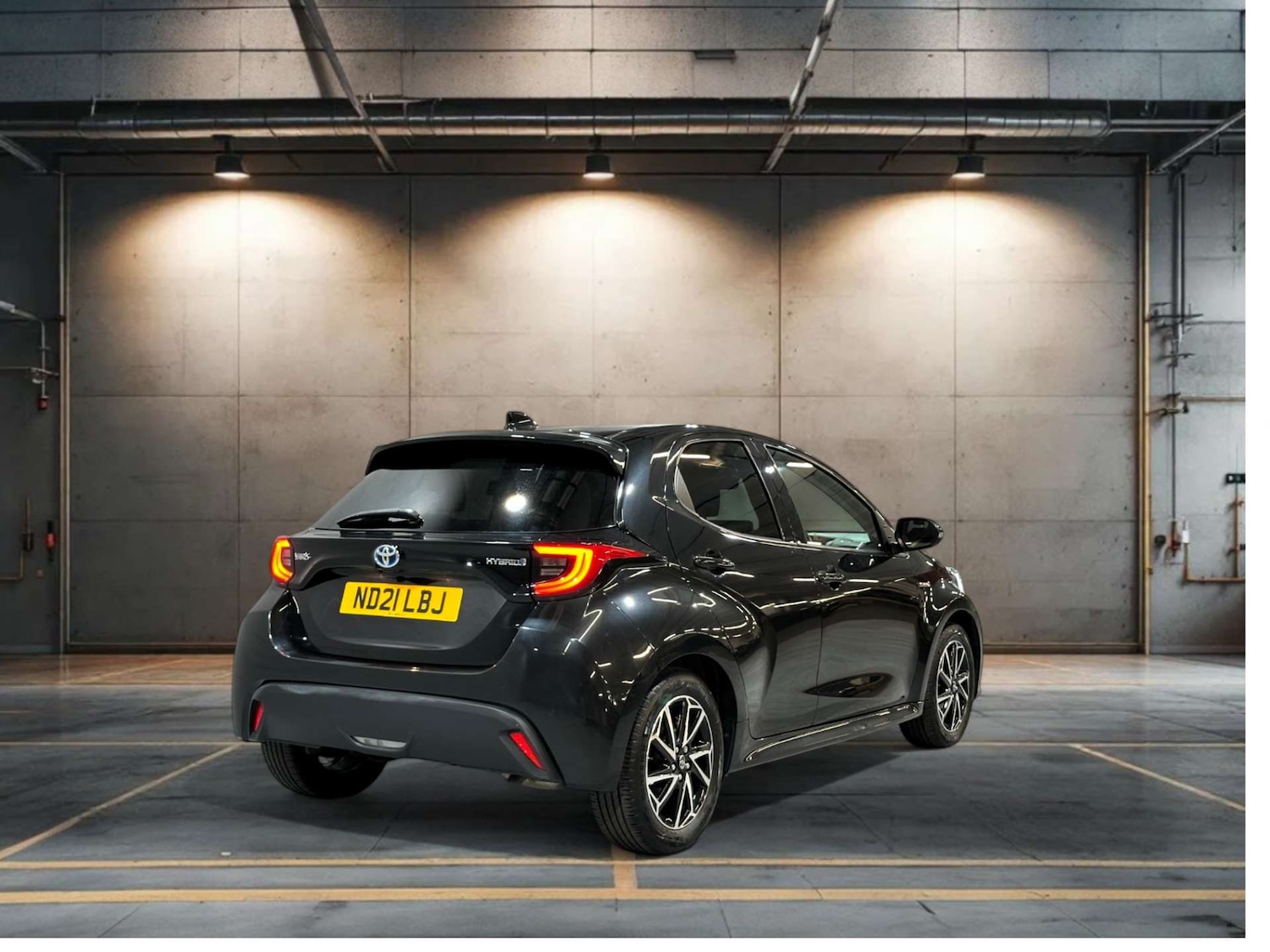 Used Toyota Yaris 2021 for sale - 76829940: Photo 11