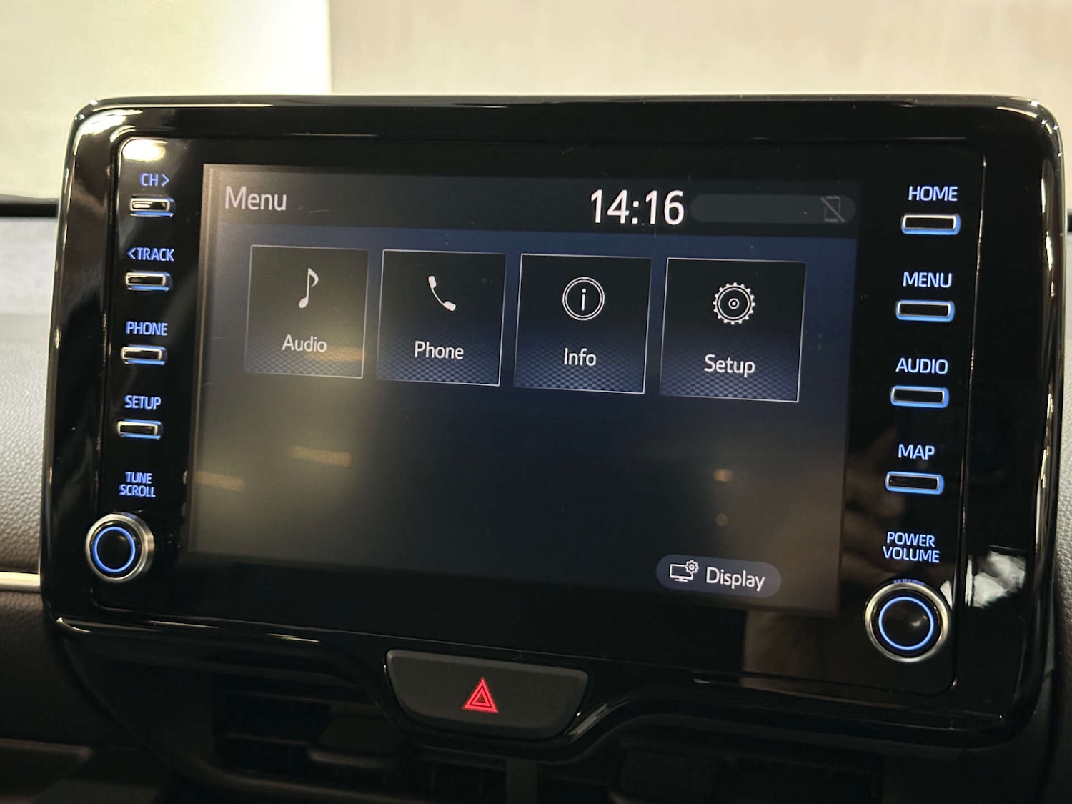 Used Toyota Yaris 2021 for sale - 76829940: Photo 25