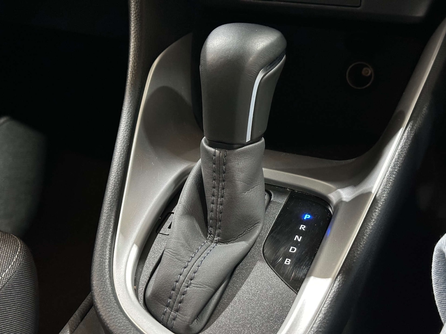 Used Toyota Yaris 2021 for sale - 76829940: Photo 31