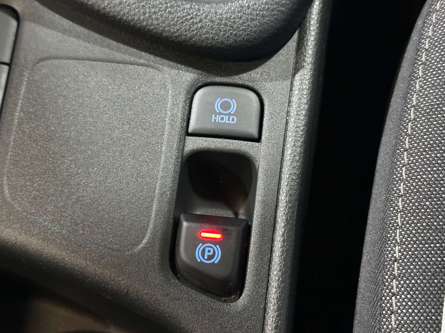 Used Toyota Yaris 2021 for sale - 76829940: Photo 32