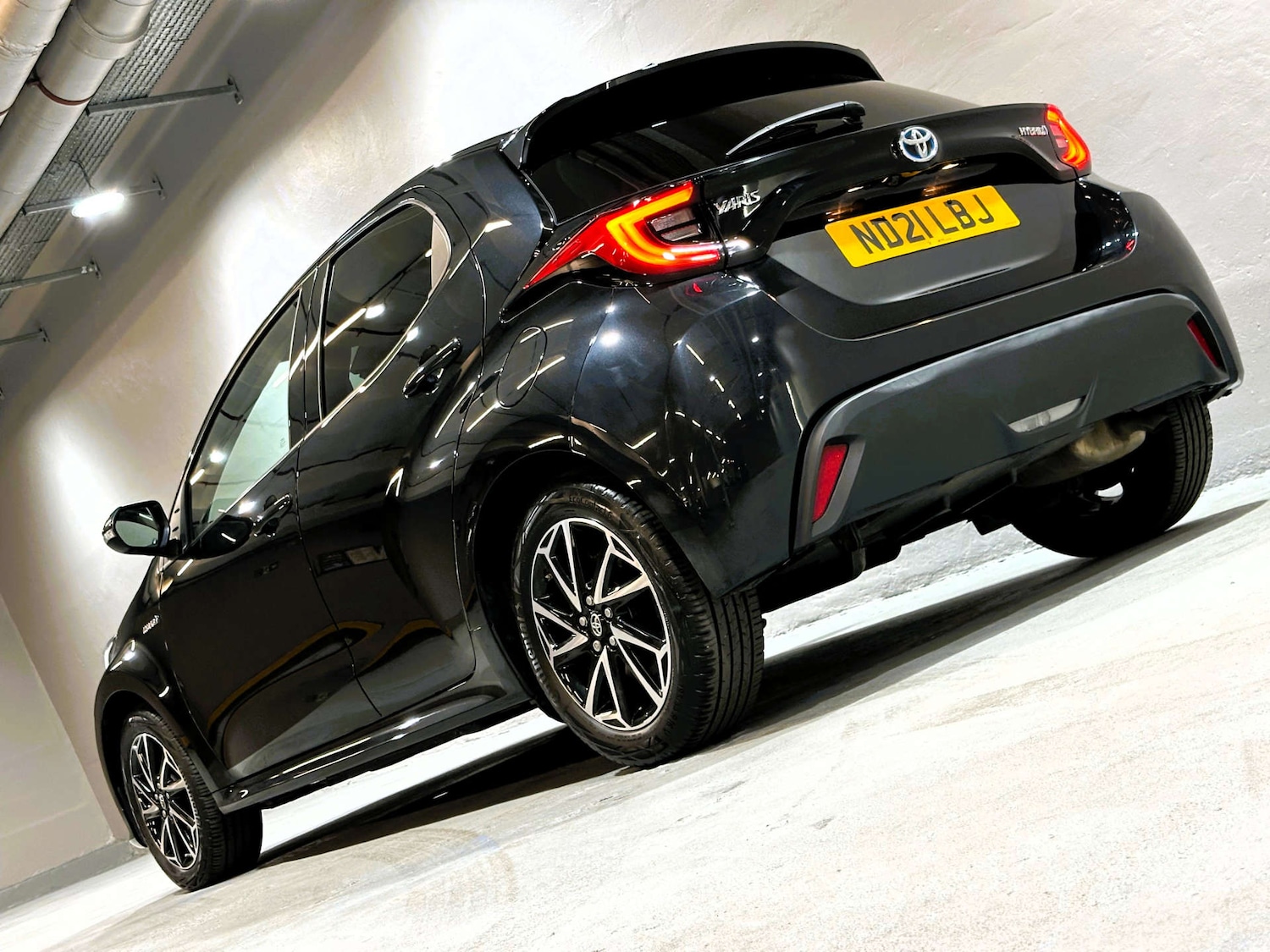 Used Toyota Yaris 2021 for sale - 76829940: Photo 37