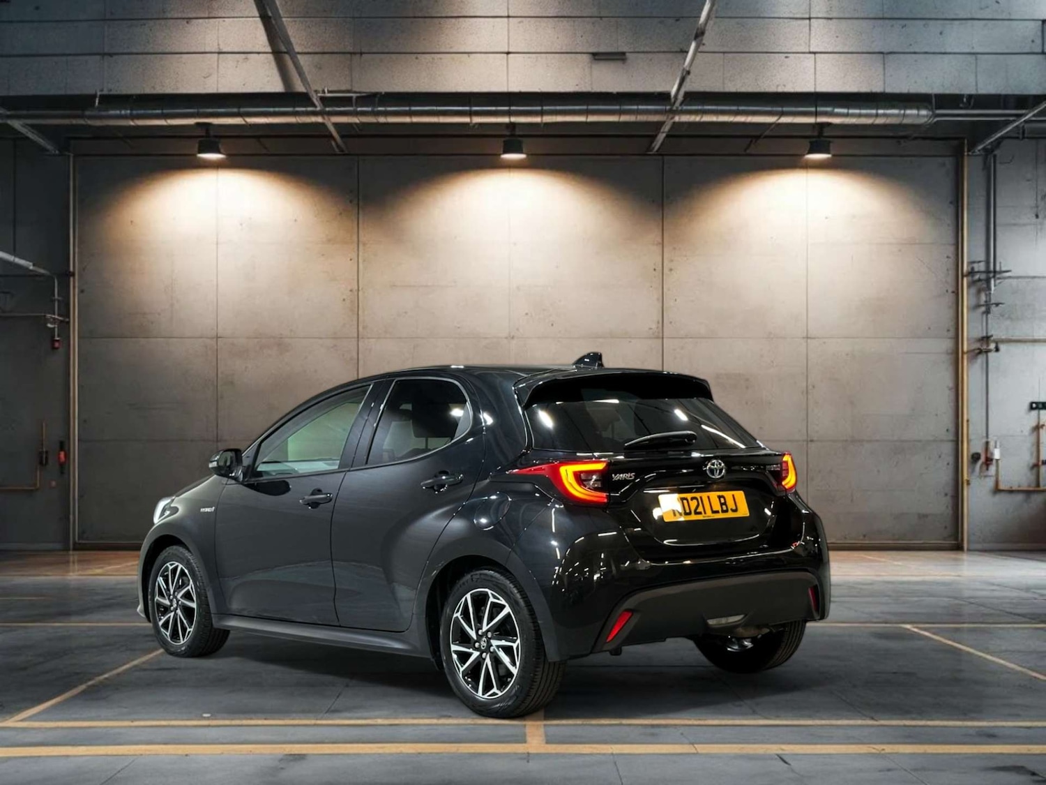 Used Toyota Yaris 2021 for sale - 76829940: Photo 4