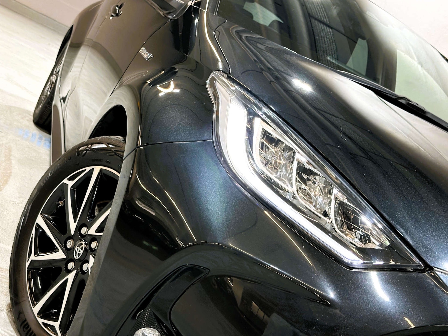 Used Toyota Yaris 2021 for sale - 76829940: Photo 41