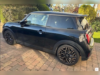 Used MINI Cooper 2024 for sale - 78083417: Photo