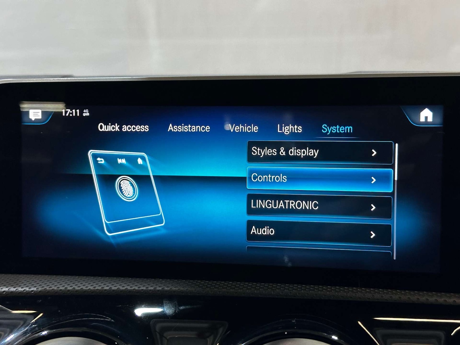 Used Mercedes-Benz A-Class 2018 for sale - 77581155: Photo 29