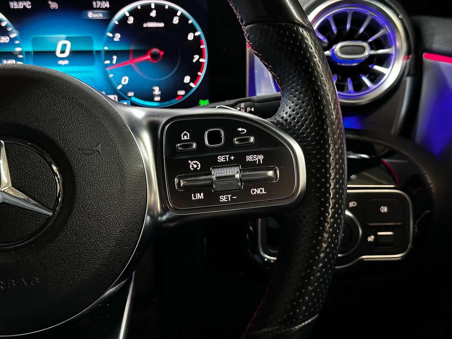 Used Mercedes-Benz A-Class 2018 for sale - 77581155: Photo 37