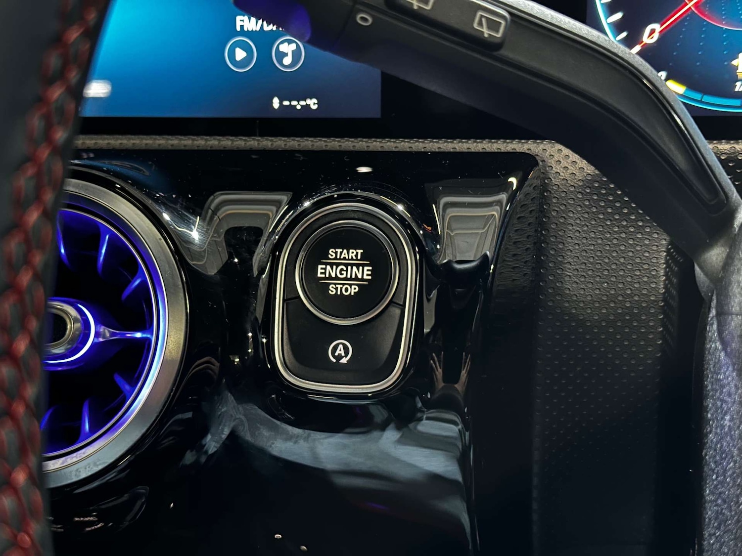 Used Mercedes-Benz A-Class 2018 for sale - 77581155: Photo 40