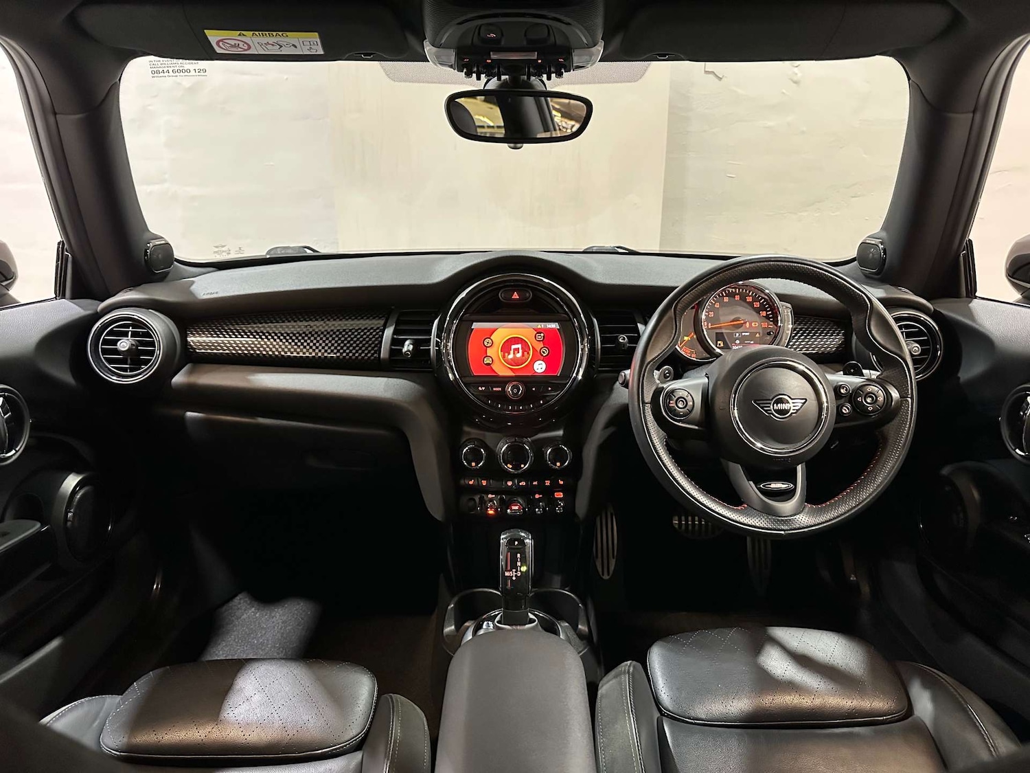 Used MINI Hatch 2019 for sale - 76830184: Photo 3